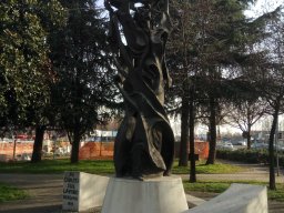 Bergamo - Monumento ai caduti sul lavoro